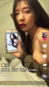Cute Asian Girl Shows Her Wet Pussy on Chinese TikTok Version Douyin