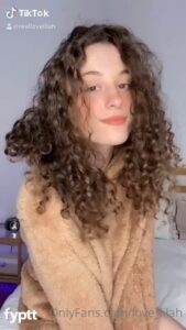 Didn’t Expect Nice TikTok Boobs From This Pretty Girl
