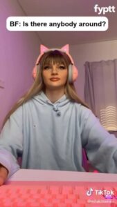 This Smart Tiktok Girl Knows When To Get Naked