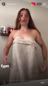Girl keeps flashing her tits in the bathroom and pretending like it’s an accident