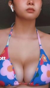 Shy TikTok XXX Asian with big tits is super horny and she needs to masturbate